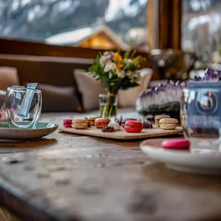 Dağ evi Alpine Dream Chalet In *